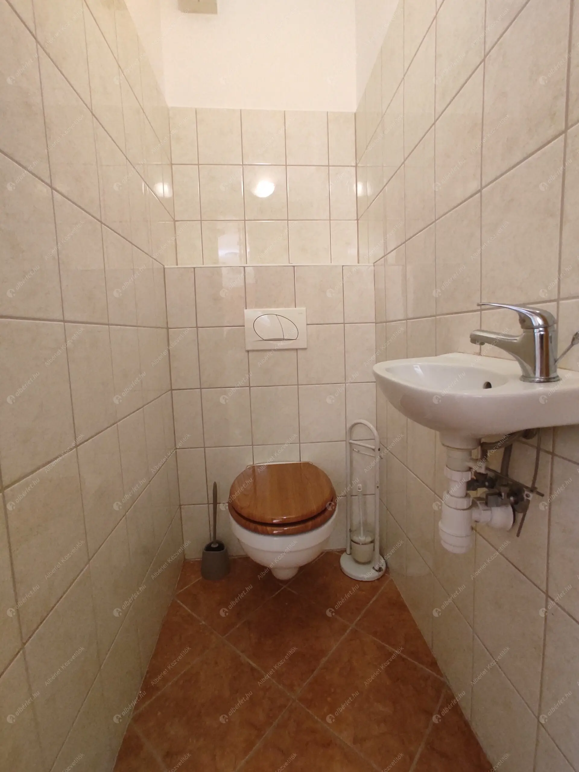 Kiadó albérlet 230000 Ft/hó áron: Budapest, XIII. kerület  Angyalföldi út. Mérete: 75 nm, 2 szobás | Alberlet.hu - 6599439