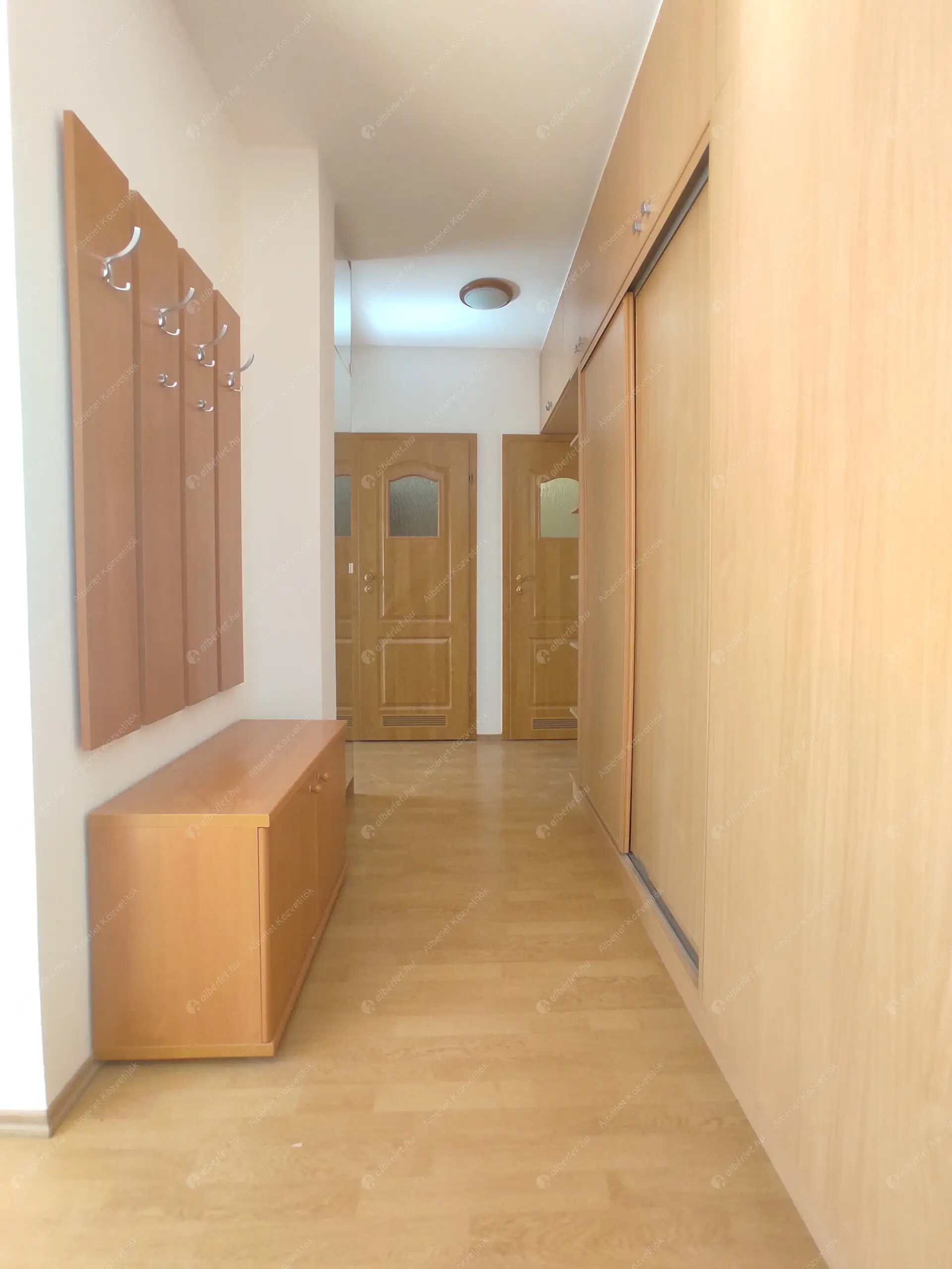 Kiadó albérlet 230000 Ft/hó áron: Budapest, XIII. kerület  Angyalföldi út. Mérete: 75 nm, 2 szobás | Alberlet.hu - 6599441