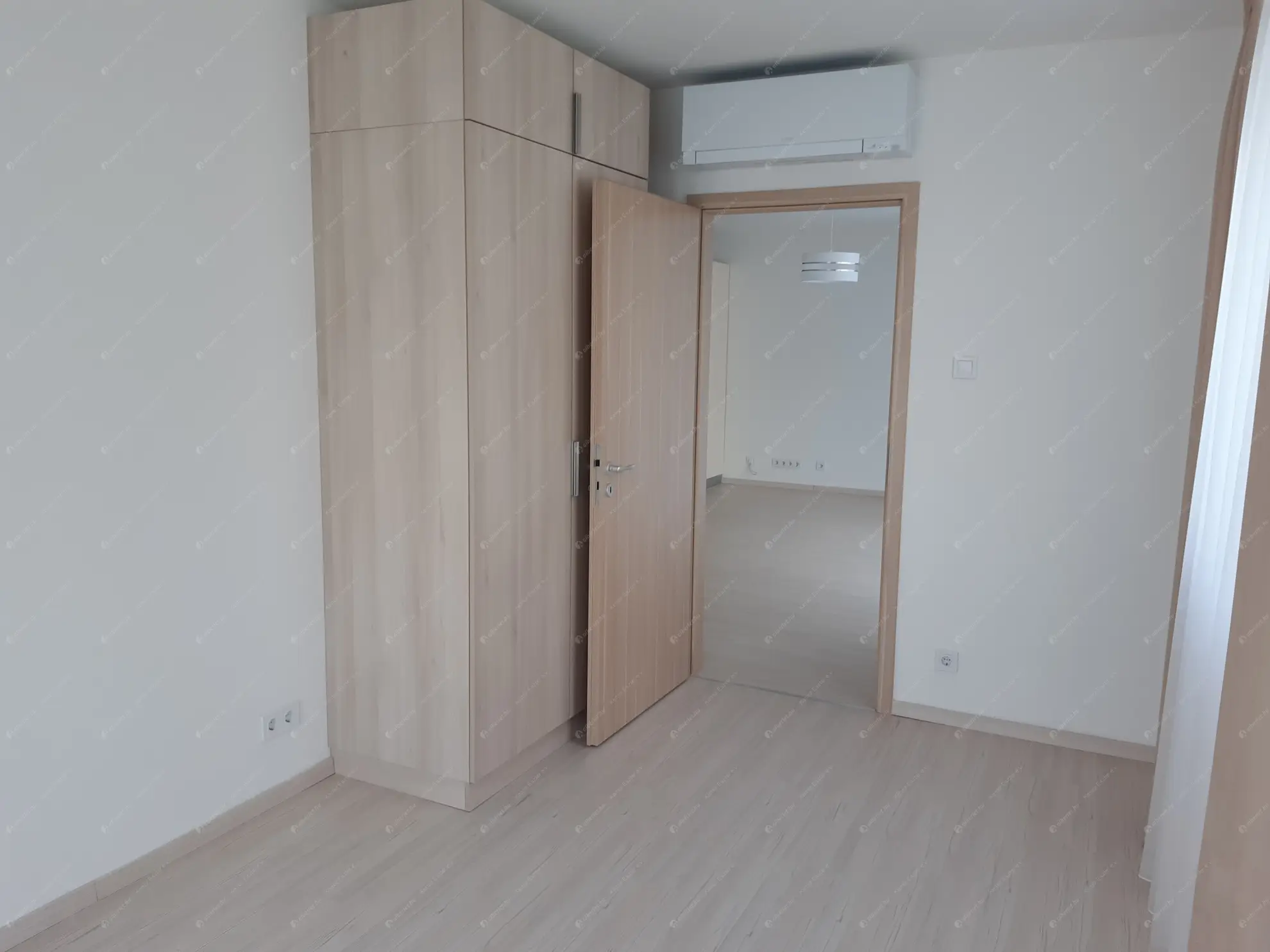 Kiadó albérlet 490000 Ft/hó áron: Budapest, XIII. kerület  Angyalföldi út. Mérete: 84 nm, 4 szobás | Alberlet.hu - 6548534