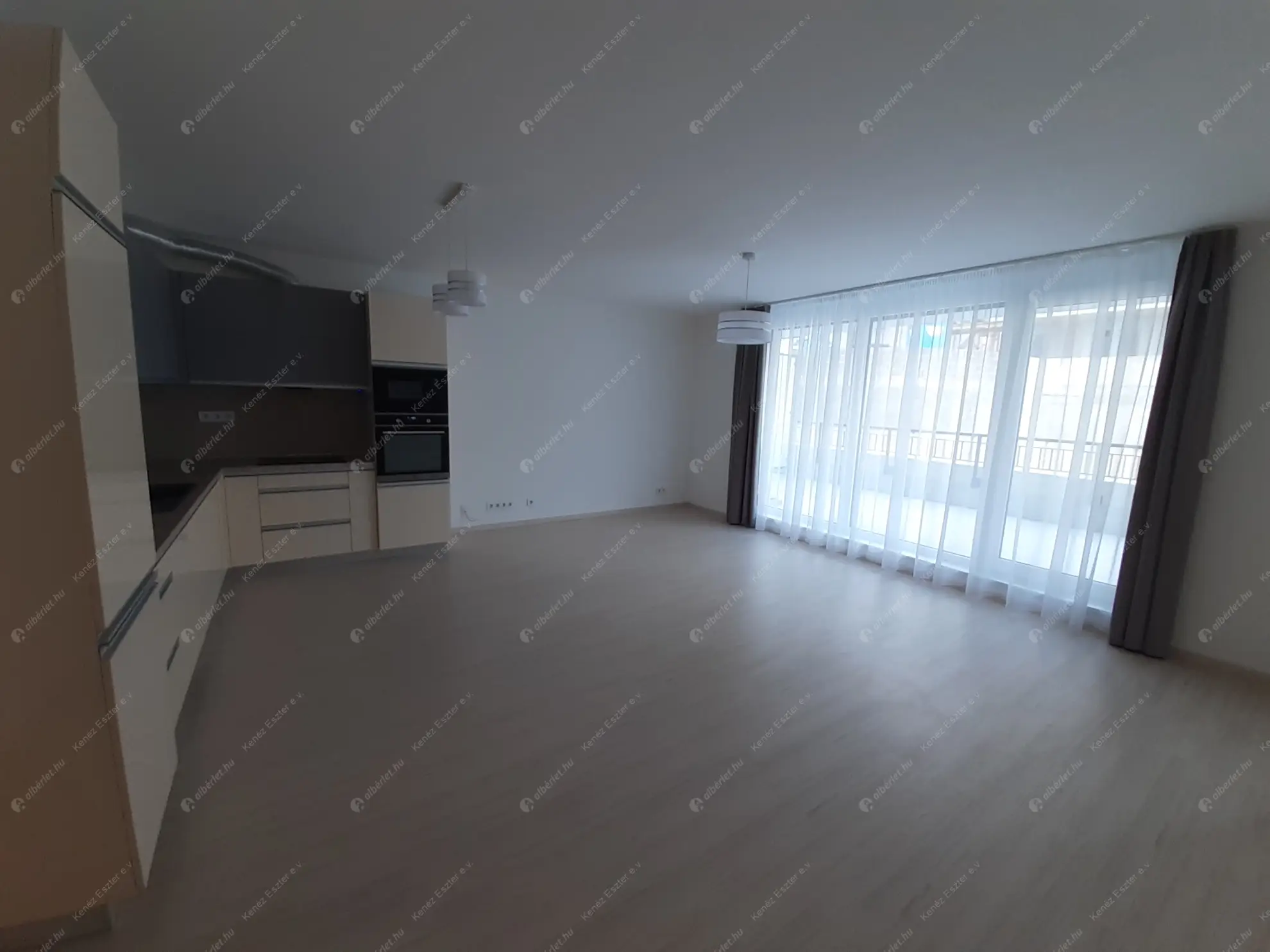 Kiadó albérlet 490000 Ft/hó áron: Budapest, XIII. kerület  Angyalföldi út. Mérete: 84 nm, 4 szobás | Alberlet.hu - 6548539