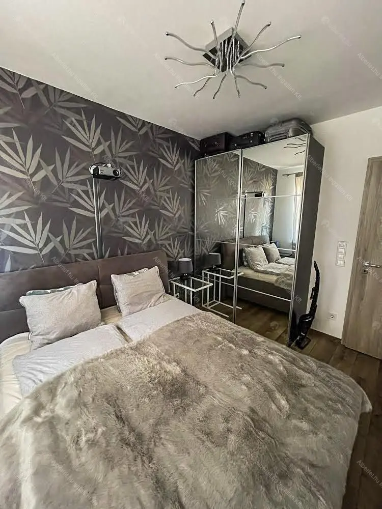 Kiadó albérlet 299000 Ft/hó áron: Budapest, XIII. kerület  Babér utca. Mérete: 50 nm, 2 szobás | Alberlet.hu - 6654764