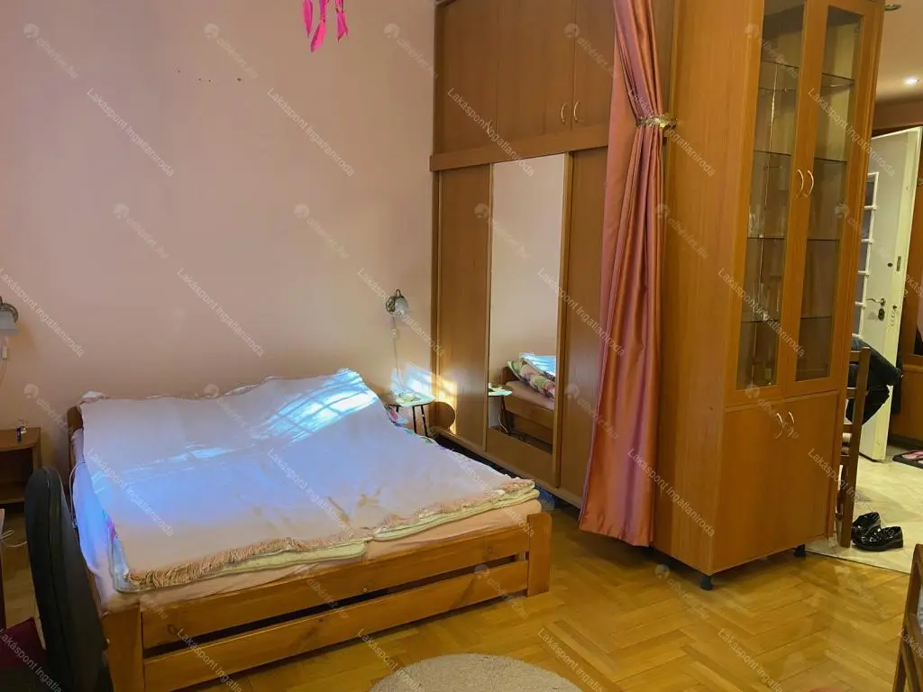 Kiadó albérlet 210000 Ft/hó áron: Budapest, XIII. kerület  Balzac utca. Mérete: 30 nm, 1 szobás | Alberlet.hu - 6704137