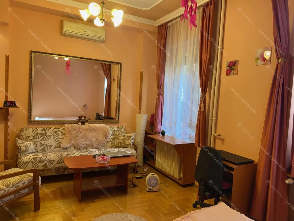 Kiadó albérlet 210000 Ft/hó áron: Budapest, XIII. kerület  Balzac utca. Mérete: 30 nm, 1 szobás | Alberlet.hu - 6704142