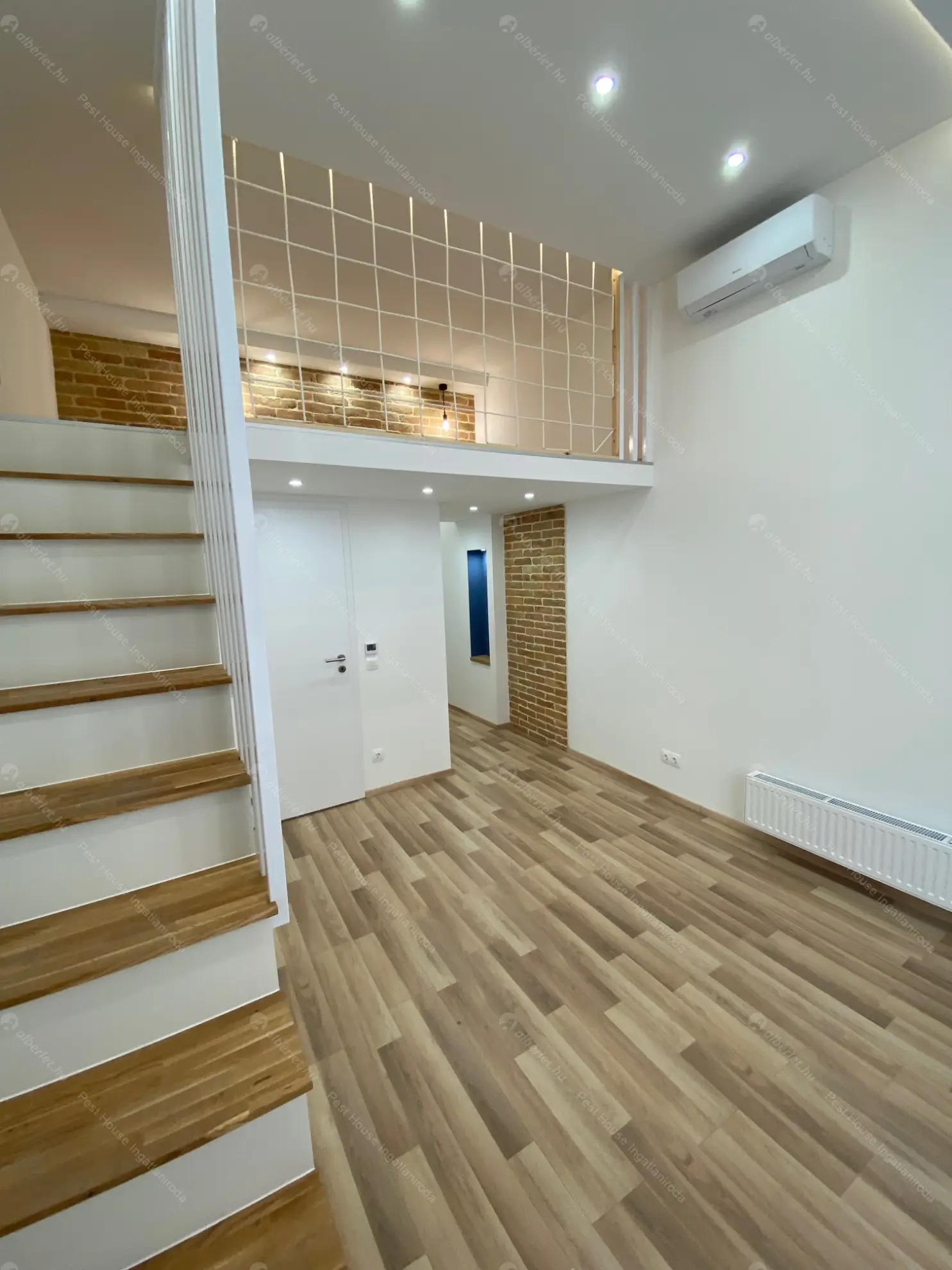 Kiadó albérlet 220000 Ft/hó áron: Budapest, XIII. kerület  Balzac utca. Mérete: 31 nm, 1 szobás | Alberlet.hu - 6582370