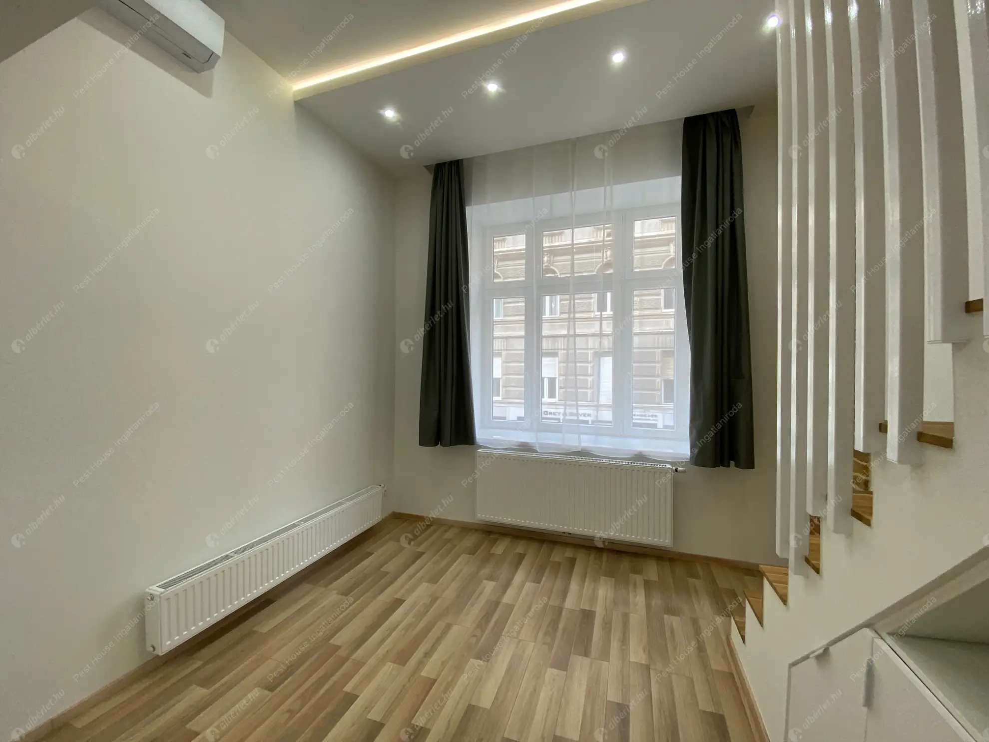 Kiadó albérlet 220000 Ft/hó áron: Budapest, XIII. kerület  Balzac utca. Mérete: 31 nm, 1 szobás | Alberlet.hu - 6582371