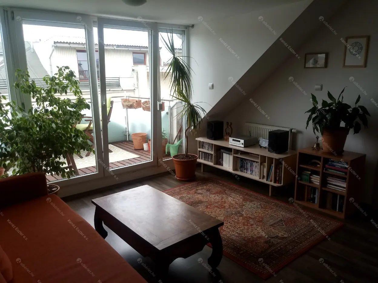 Kiadó albérlet 300000 Ft/hó áron: Budapest, XIII. kerület  Balzac utca. Mérete: 45 nm, 1 szobás | Alberlet.hu - 6693766