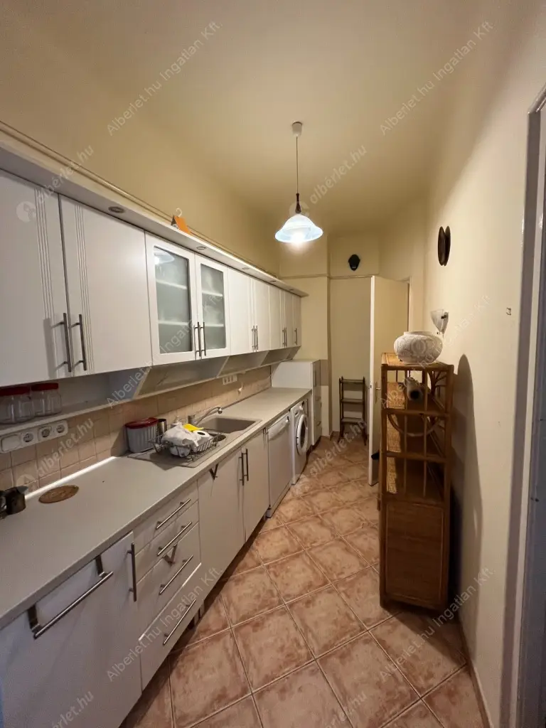 Kiadó albérlet 340000 Ft/hó áron: Budapest, XIII. kerület  Balzac utca. Mérete: 63 nm, 2 szobás | Alberlet.hu - 6614128