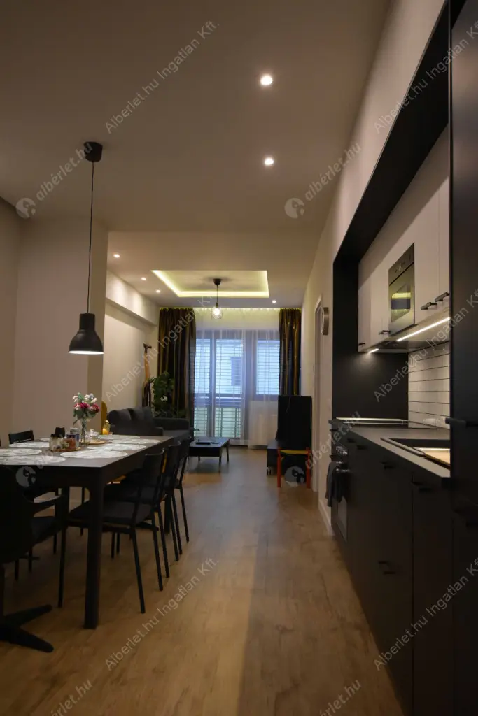 Kiadó albérlet 390000 Ft/hó áron: Budapest, XIII. kerület  Balzac utca. Mérete: 67 nm, 3 szobás | Alberlet.hu - 6563703