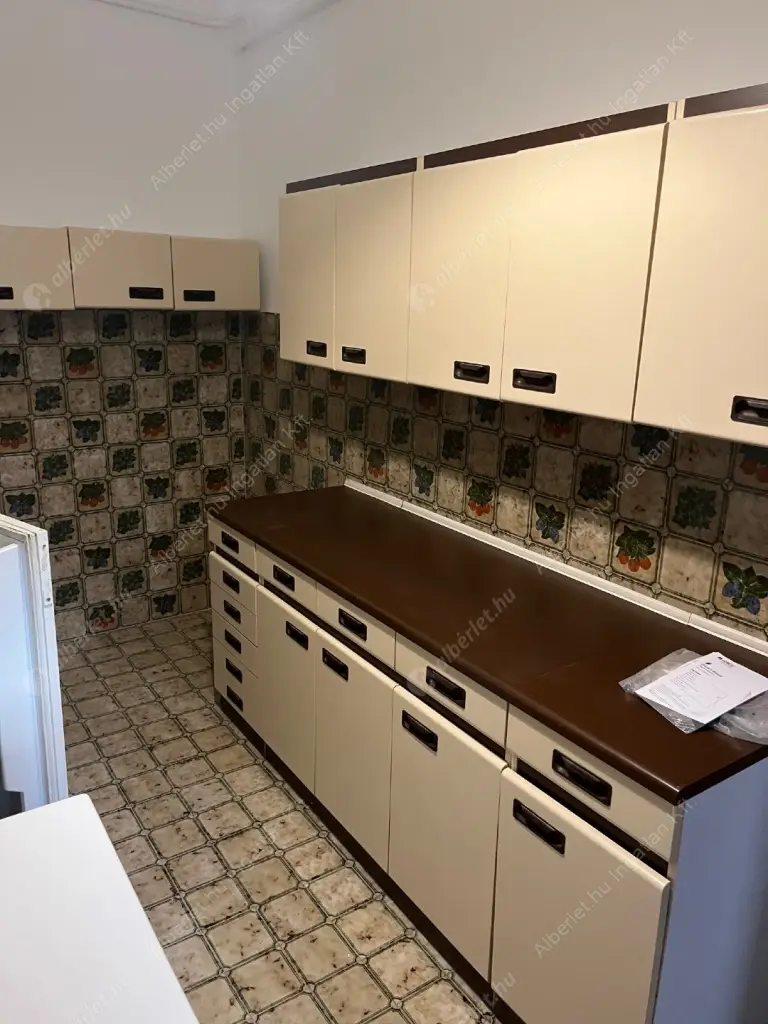 Kiadó albérlet 320000 Ft/hó áron: Budapest, XIII. kerület  Balzac utca. Mérete: 72 nm, 2 szobás | Alberlet.hu - 6591888