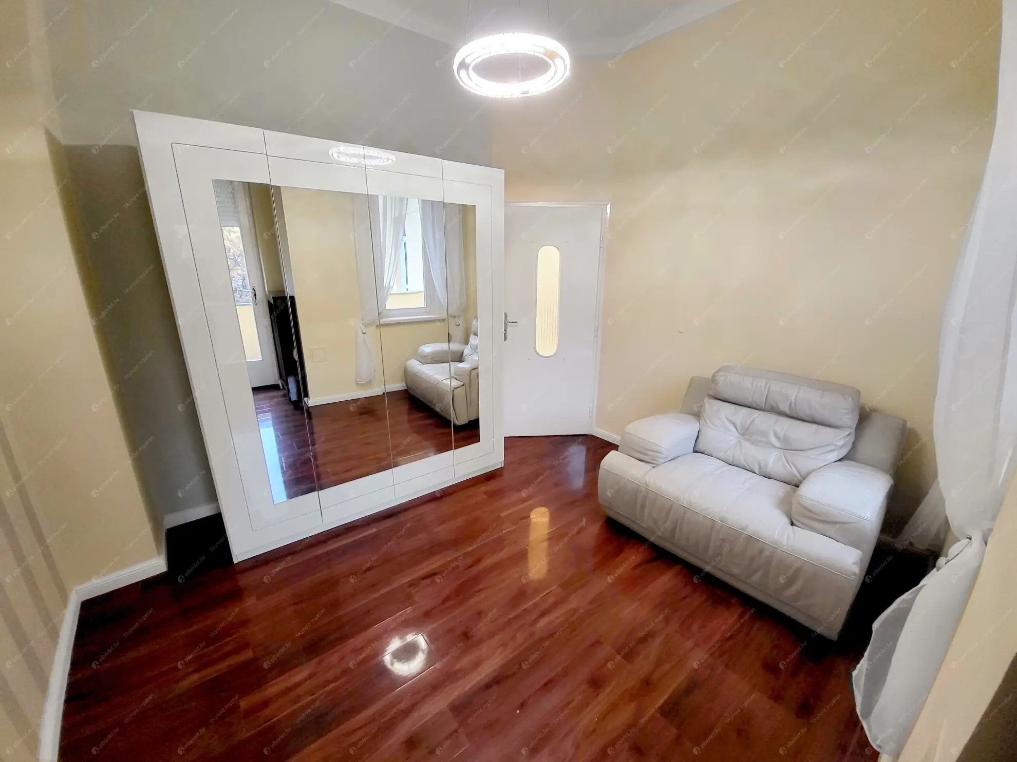 Kiadó albérlet 540000 Ft/hó áron: Budapest, XIII. kerület  Balzac utca. Mérete: 76 nm, 3 szobás | Alberlet.hu - 6593687