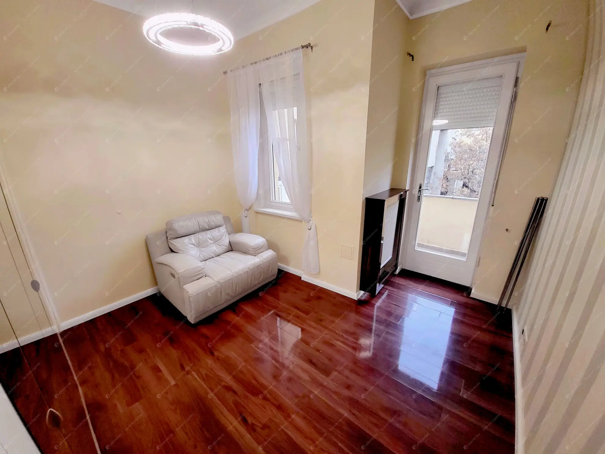 Kiadó albérlet 540000 Ft/hó áron: Budapest, XIII. kerület  Balzac utca. Mérete: 76 nm, 3 szobás | Alberlet.hu - 6593688