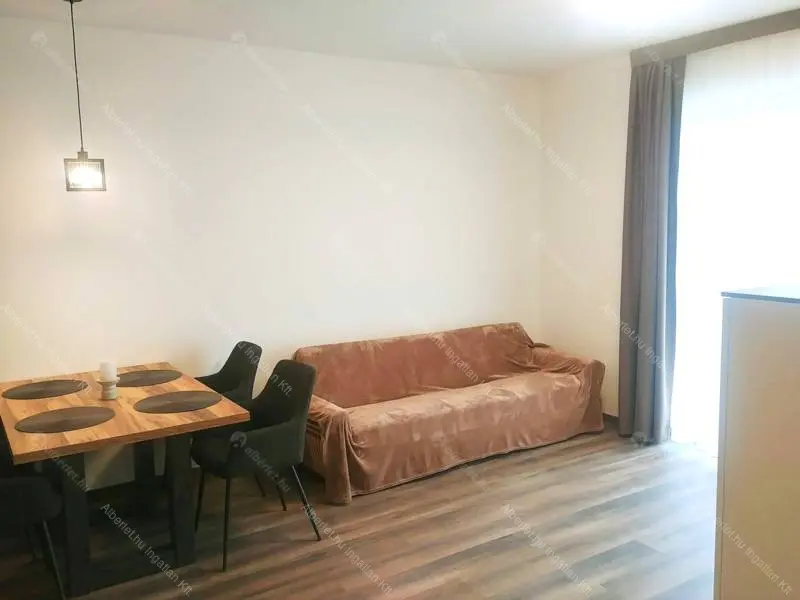 Kiadó albérlet 330000 Ft/hó áron: Budapest, XIII. kerület  Béke tér. Mérete: 50 nm, 2 szobás | Alberlet.hu - 6675721