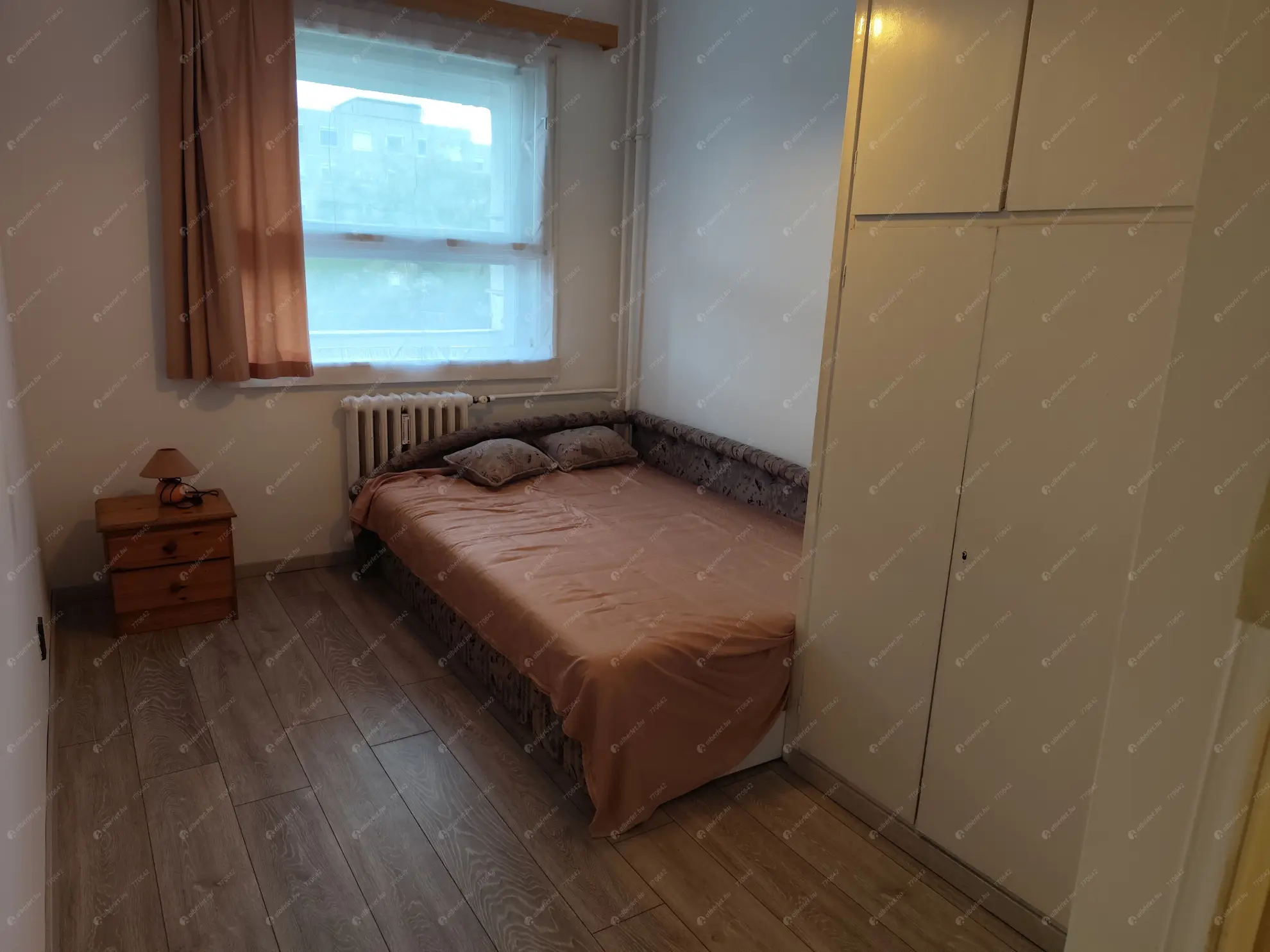 Kiadó albérlet 180000 Ft/hó áron: Budapest, XIII. kerület   Béke u . Mérete: 37 nm, 2 szobás | Alberlet.hu - 6575926