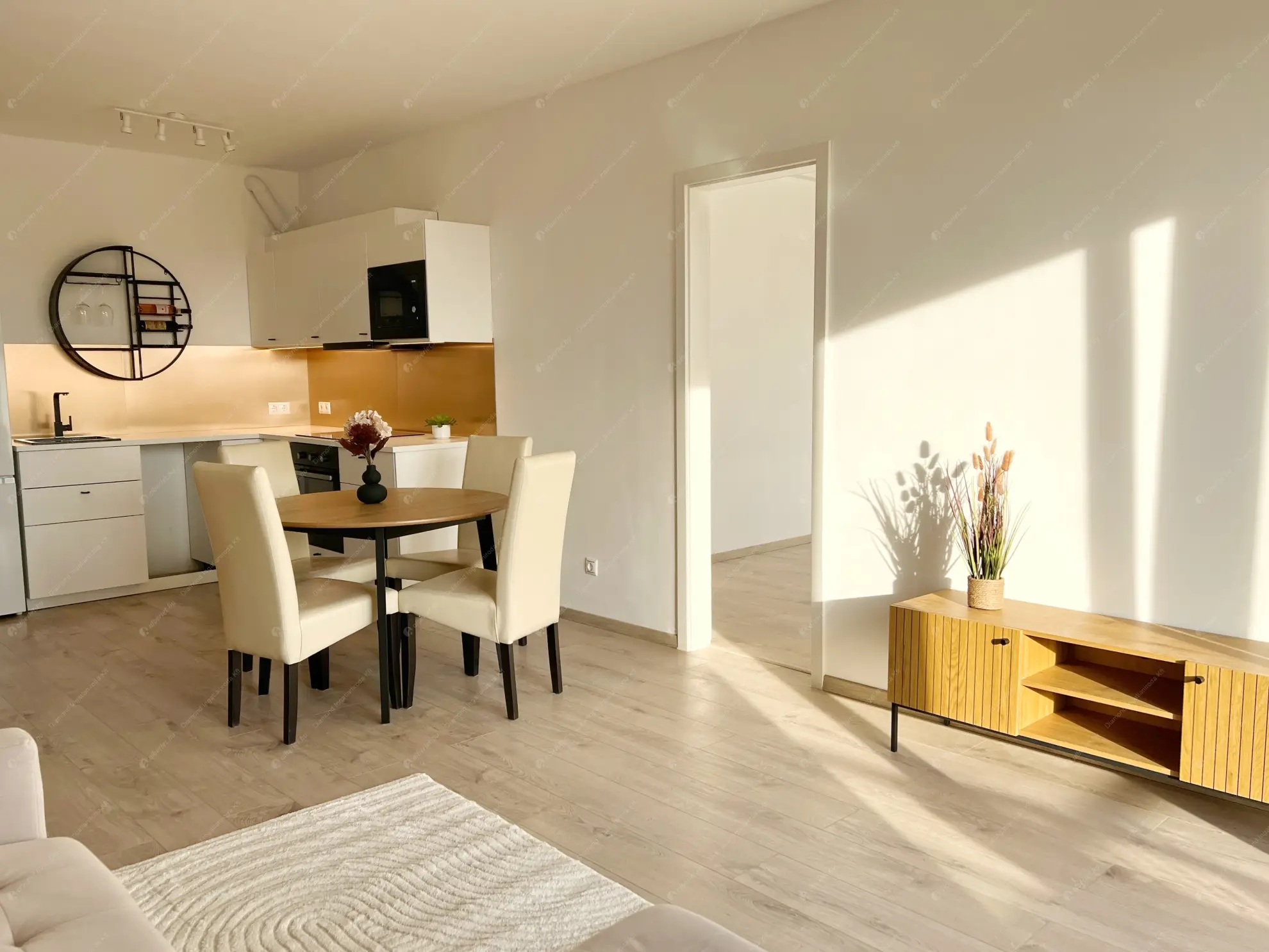 Kiadó albérlet 450000 Ft/hó áron: Budapest, XIII. kerület  Bessenyei utca. Mérete: 64 nm, 3 szobás | Alberlet.hu - 6616443