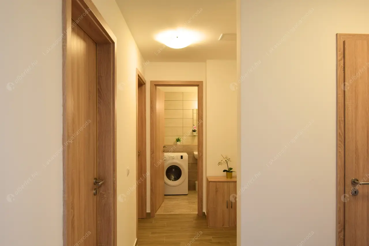 Kiadó albérlet 423000 Ft/hó áron: Budapest, XIII. kerület  Bessenyei utca. Mérete: 70 nm, 3 szobás | Alberlet.hu - 6501885