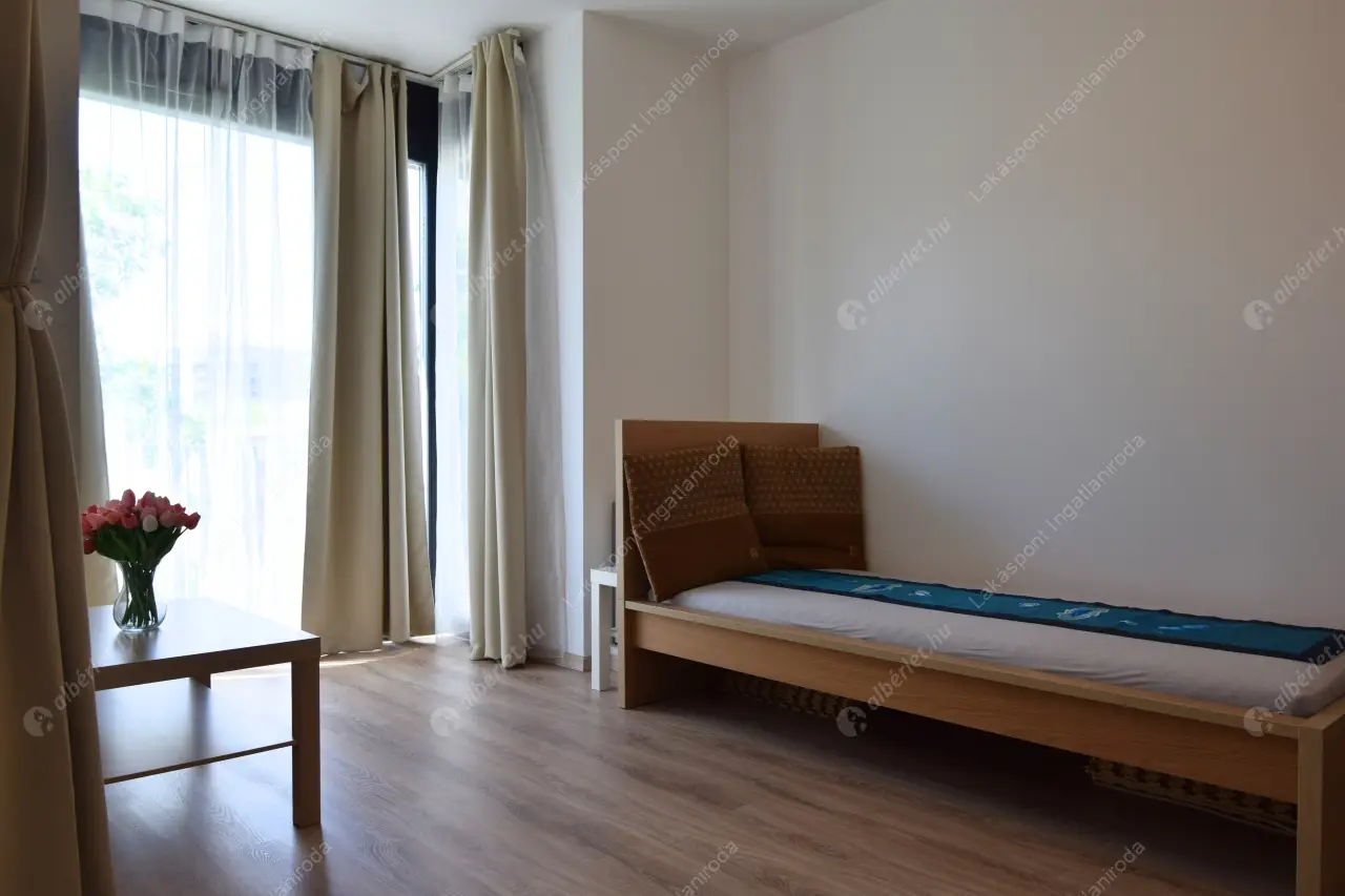 Kiadó albérlet 423000 Ft/hó áron: Budapest, XIII. kerület  Bessenyei utca. Mérete: 70 nm, 3 szobás | Alberlet.hu - 6501894