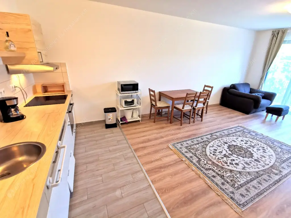 Kiadó albérlet 386000 Ft/hó áron: Budapest, XIII. kerület  Bessenyei utca. Mérete: 70 nm, 3 szobás | Alberlet.hu - 6602923