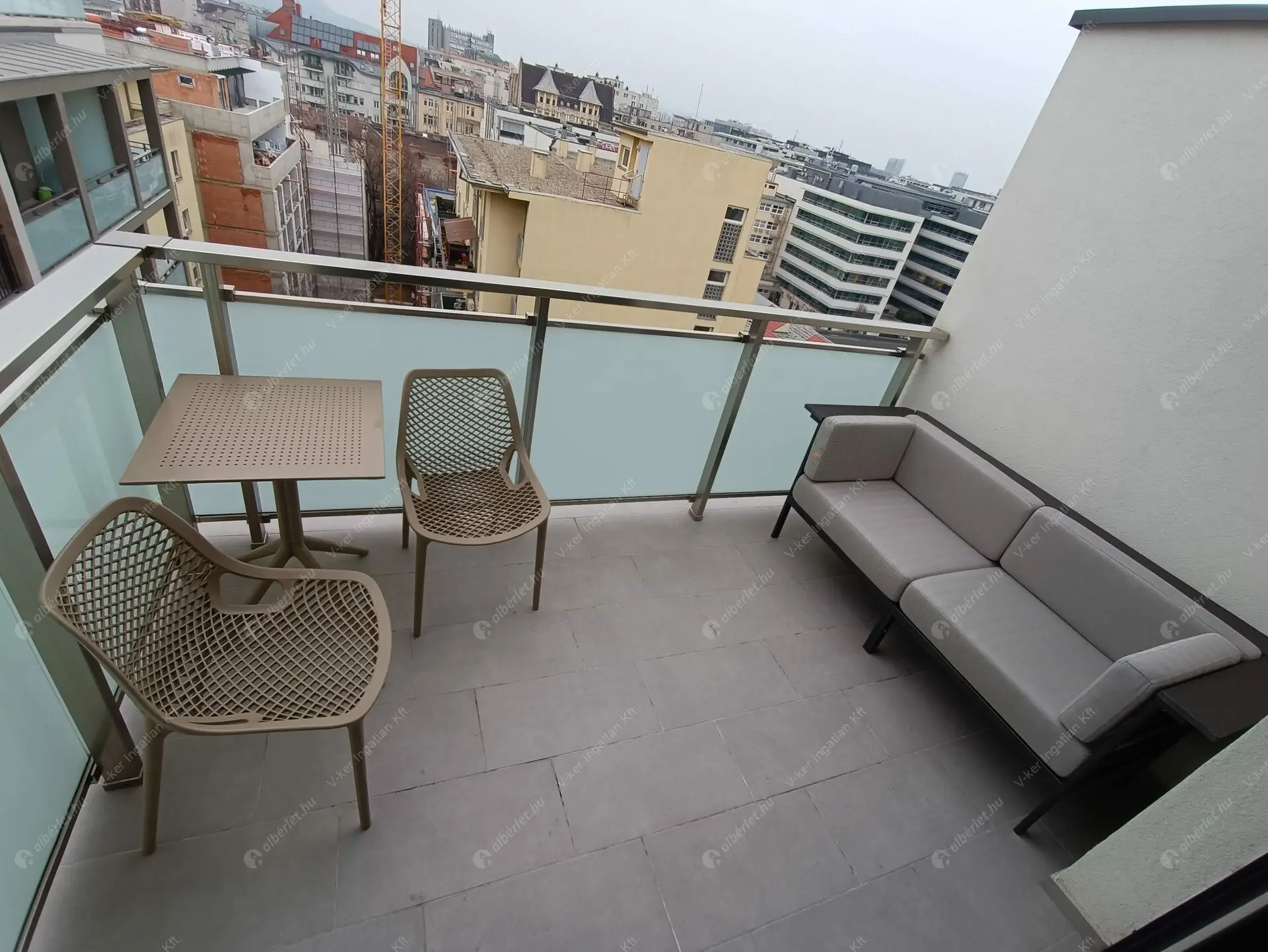 Kiadó albérlet 390000 Ft/hó áron: Budapest, XIII. kerület  Bulcsú utca. Mérete: 45 nm, 2 szobás | Alberlet.hu - 5964100