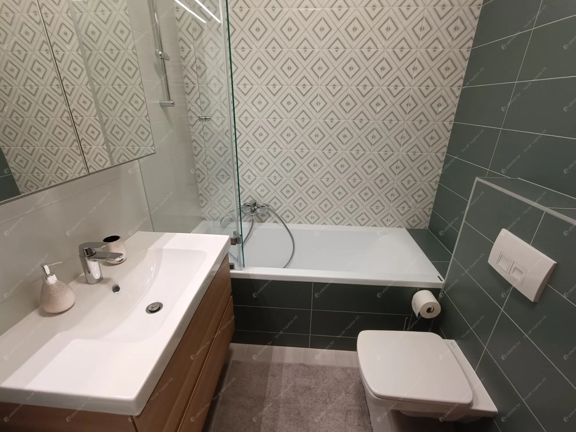 Kiadó albérlet 390000 Ft/hó áron: Budapest, XIII. kerület  Bulcsú utca. Mérete: 45 nm, 1 szobás | Alberlet.hu - 6612253