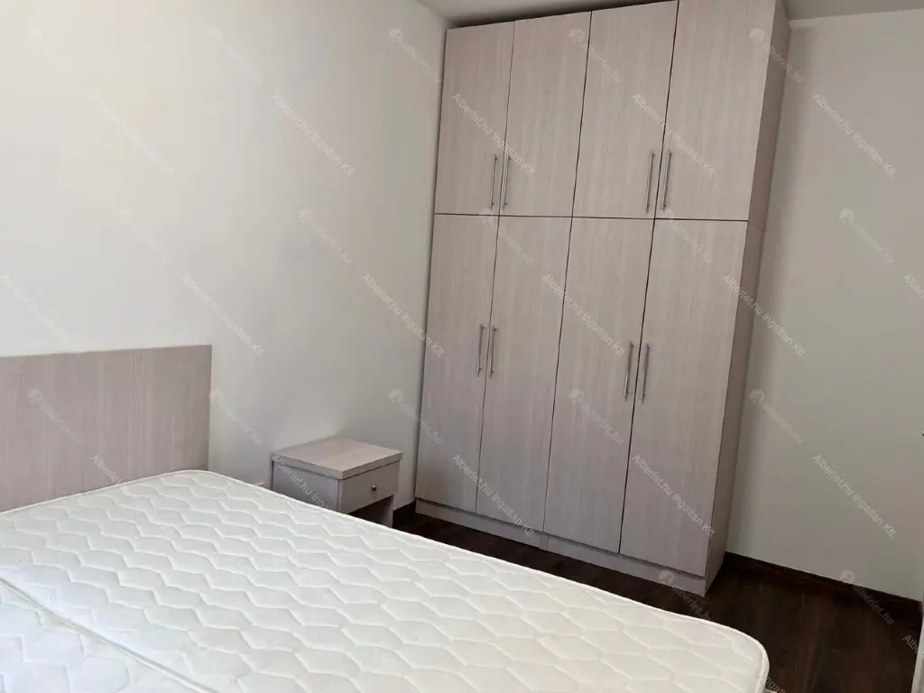 Kiadó albérlet 305000 Ft/hó áron: Budapest, XIII. kerület  Bulcsú utca. Mérete: 45 nm, 2 szobás | Alberlet.hu - 6643358