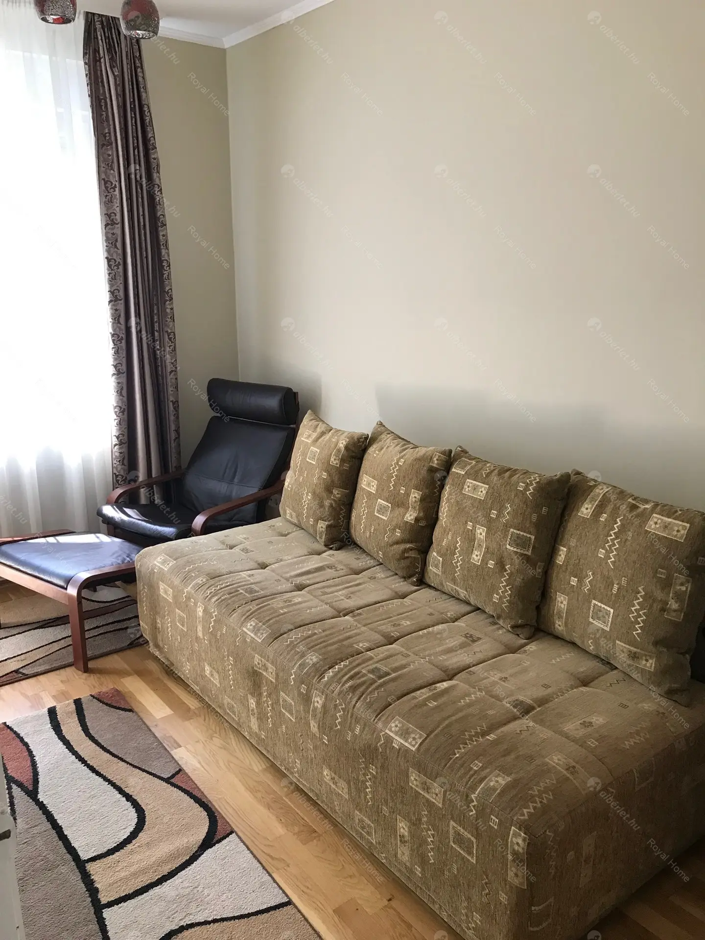 Kiadó albérlet 295000 Ft/hó áron: Budapest, XIII. kerület  Csángó  . Mérete: 64 nm, 3 szobás | Alberlet.hu - 5657593