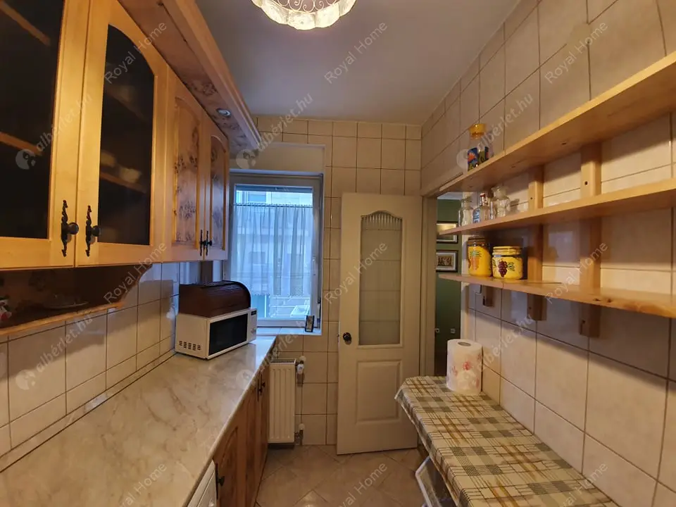 Kiadó albérlet 295000 Ft/hó áron: Budapest, XIII. kerület  Csángó  . Mérete: 64 nm, 3 szobás | Alberlet.hu - 5657597