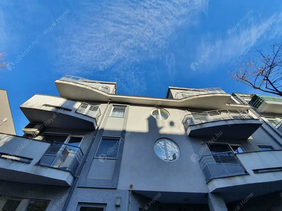 Kiadó albérlet 295000 Ft/hó áron: Budapest, XIII. kerület  Csángó  . Mérete: 64 nm, 3 szobás | Alberlet.hu - 5657604