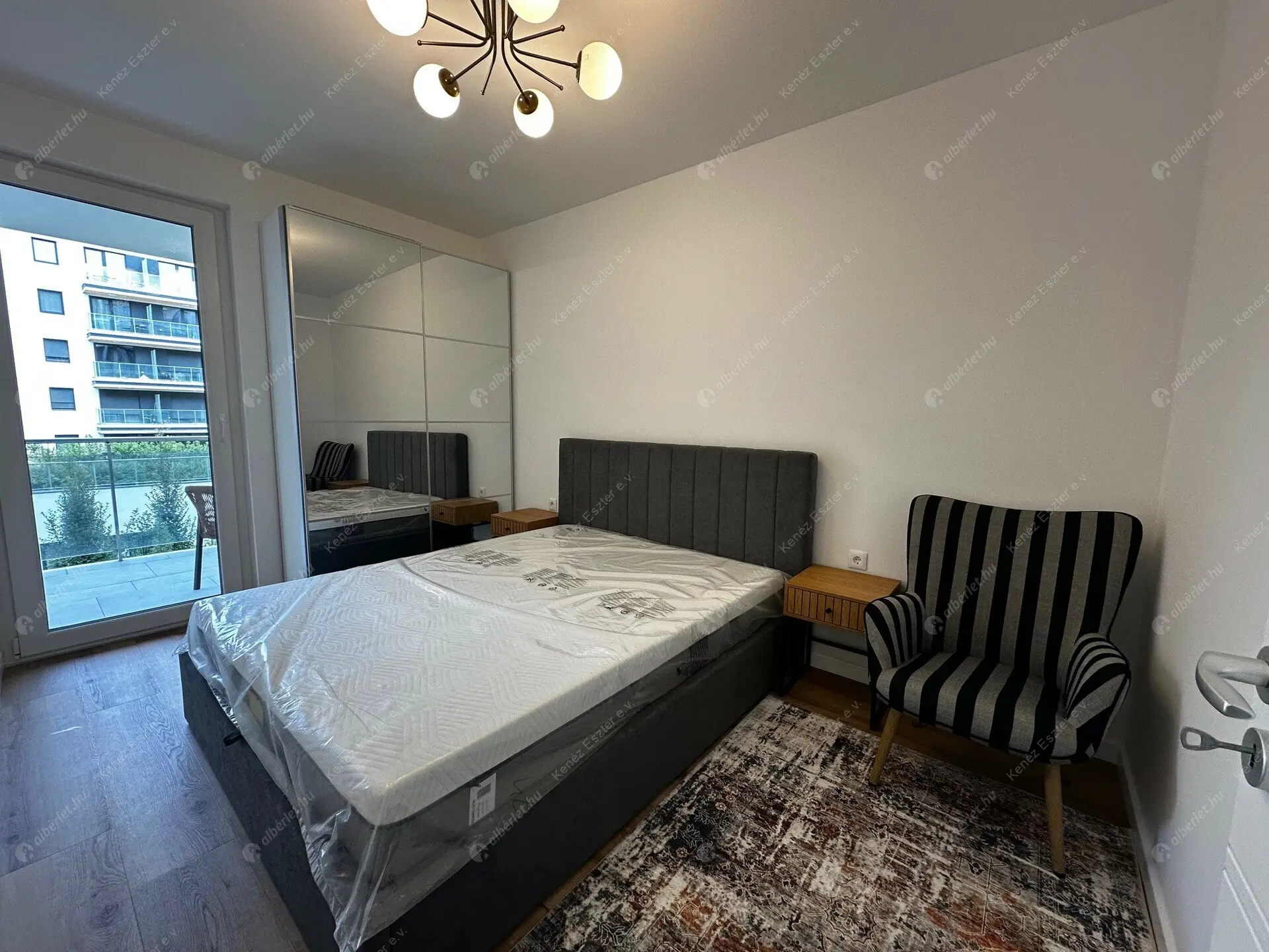 Kiadó albérlet 350000 Ft/hó áron: Budapest, XIII. kerület  Csángó utca. Mérete: 45 nm, 2 szobás | Alberlet.hu - 6521726