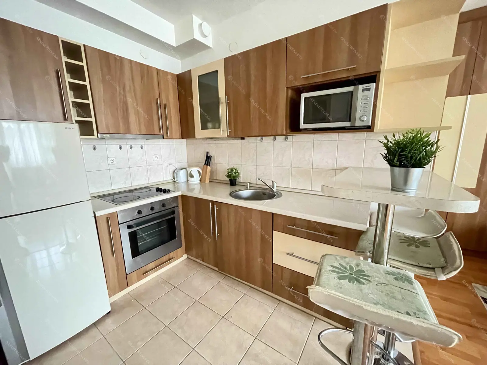 Kiadó albérlet 180000 Ft/hó áron: Budapest, XIII. kerület  Csata utca. Mérete: 33 nm, 1 szobás | Alberlet.hu - 6686812