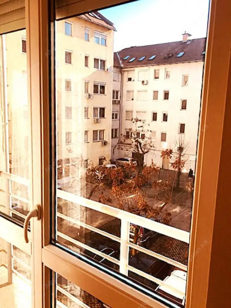 Kiadó albérlet 340000 Ft/hó áron: Budapest, XIII. kerület  Csata utca. Mérete: 82 nm, 3 szobás | Alberlet.hu - 6525106