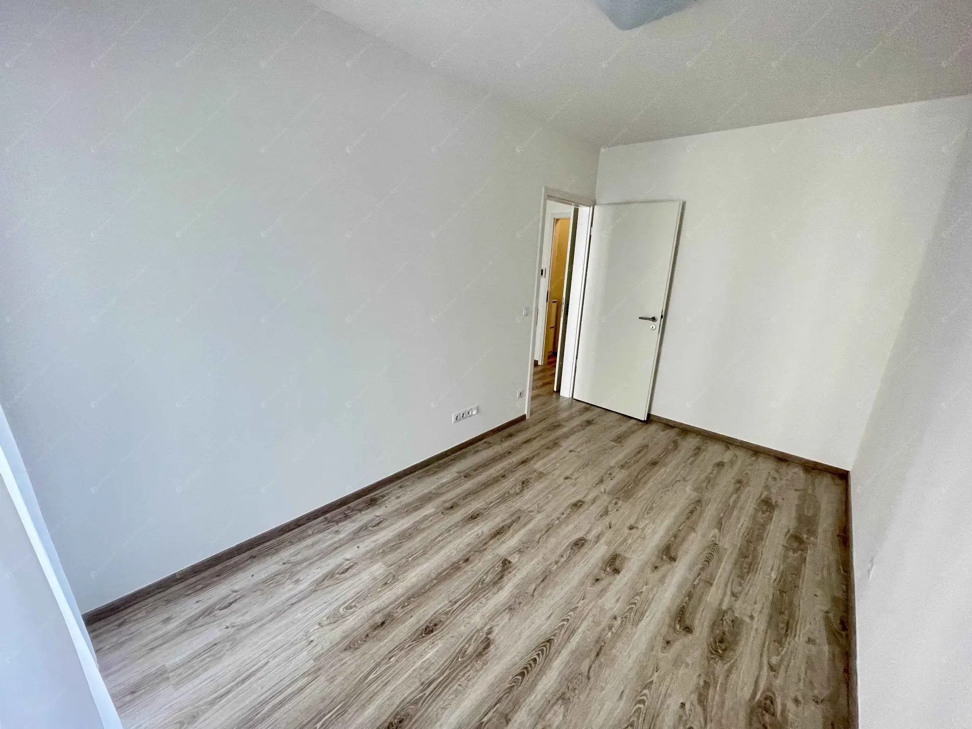 Kiadó albérlet 250000 Ft/hó áron: Budapest, XIII. kerület  Csavargyár utca. Mérete: 37 nm, 1 szobás | Alberlet.hu - 6595750