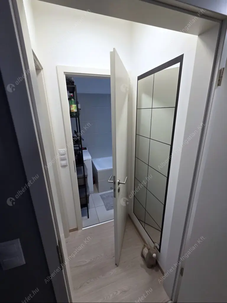 Kiadó albérlet 280000 Ft/hó áron: Budapest, XIII. kerület  Csavargyár utca. Mérete: 44 nm, 2 szobás | Alberlet.hu - 6599941