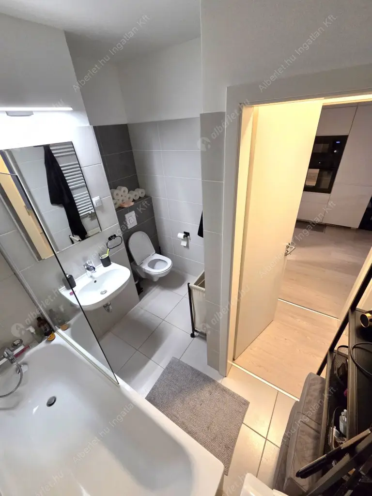 Kiadó albérlet 280000 Ft/hó áron: Budapest, XIII. kerület  Csavargyár utca. Mérete: 44 nm, 2 szobás | Alberlet.hu - 6599943