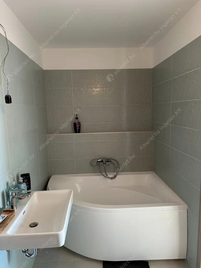 Kiadó albérlet 1080000 Ft/hó áron: Budapest, XIII. kerület  Cserhalom utca. Mérete: 110 nm, 4 szobás | Alberlet.hu - 6624197