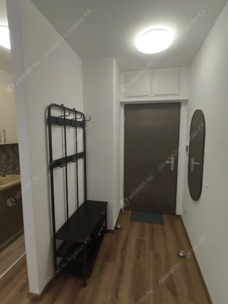 Kiadó albérlet 320000 Ft/hó áron: Budapest, XIII. kerület  Cserhalom utca. Mérete: 42 nm, 2 szobás | Alberlet.hu - 6533847