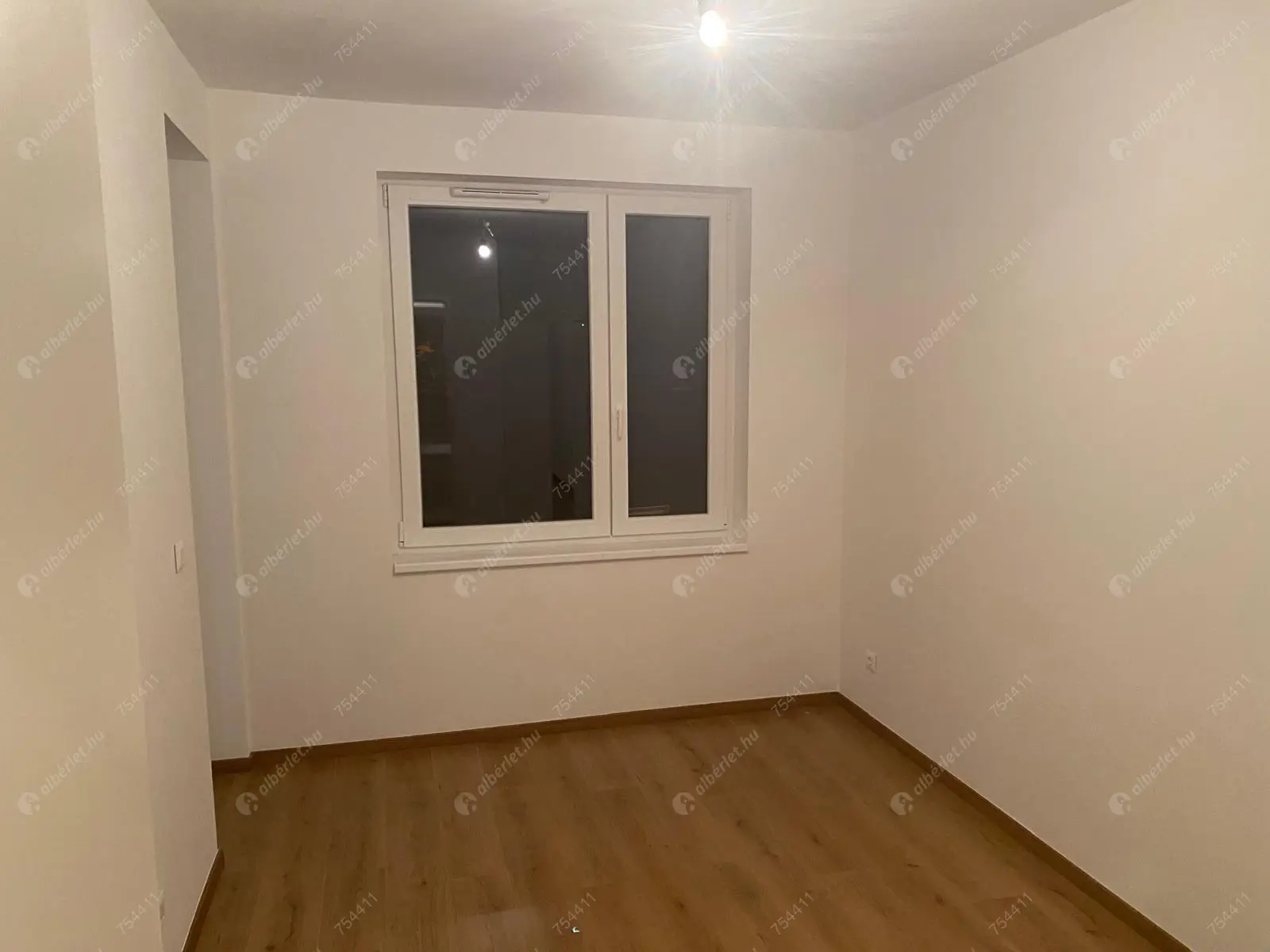 Kiadó albérlet 299000 Ft/hó áron: Budapest, XIII. kerület  Cserhalom utca. Mérete: 45 nm, 2 szobás | Alberlet.hu - 6353721