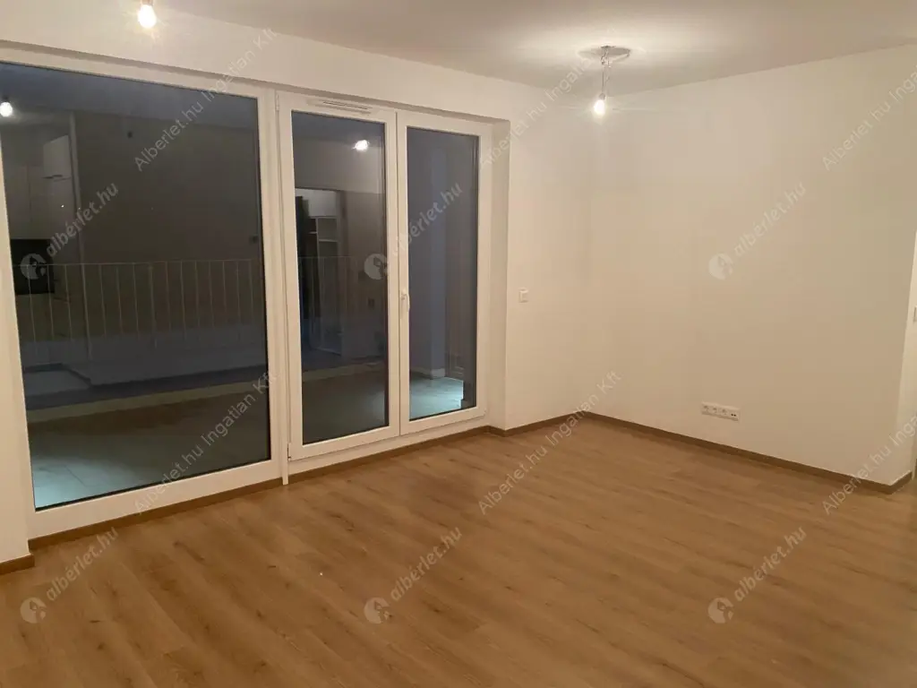 Kiadó albérlet 299000 Ft/hó áron: Budapest, XIII. kerület  Cserhalom utca. Mérete: 45 nm, 2 szobás | Alberlet.hu - 6627957