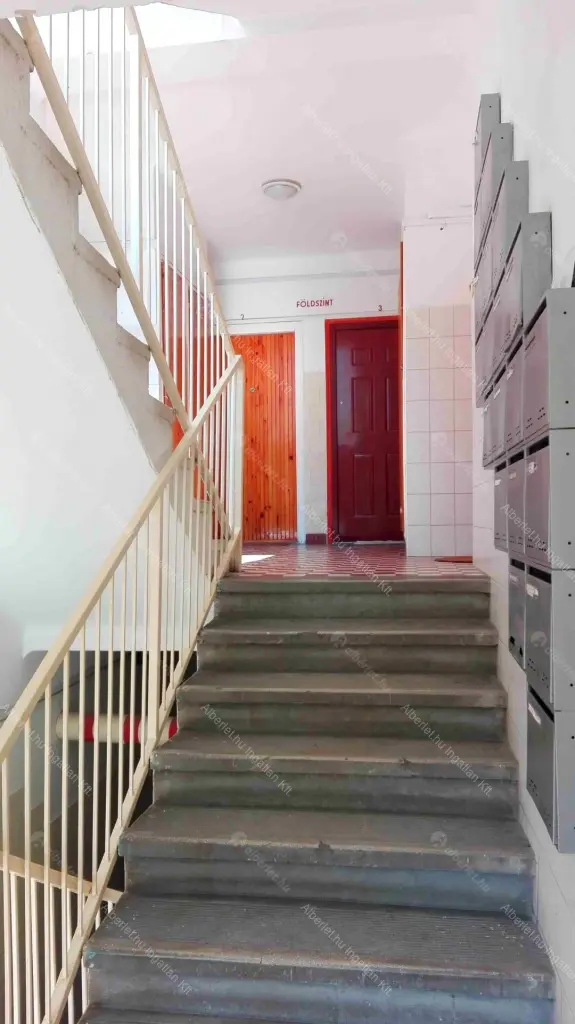 Kiadó albérlet 250000 Ft/hó áron: Budapest, XIII. kerület  Csuka utca. Mérete: 48 nm, 1 szobás | Alberlet.hu - 6656949