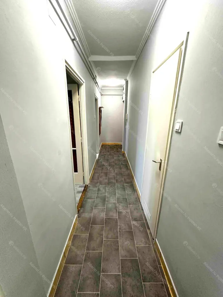 Kiadó albérlet 250000 Ft/hó áron: Budapest, XIII. kerület  Csuka utca. Mérete: 48 nm, 1 szobás | Alberlet.hu - 6656950