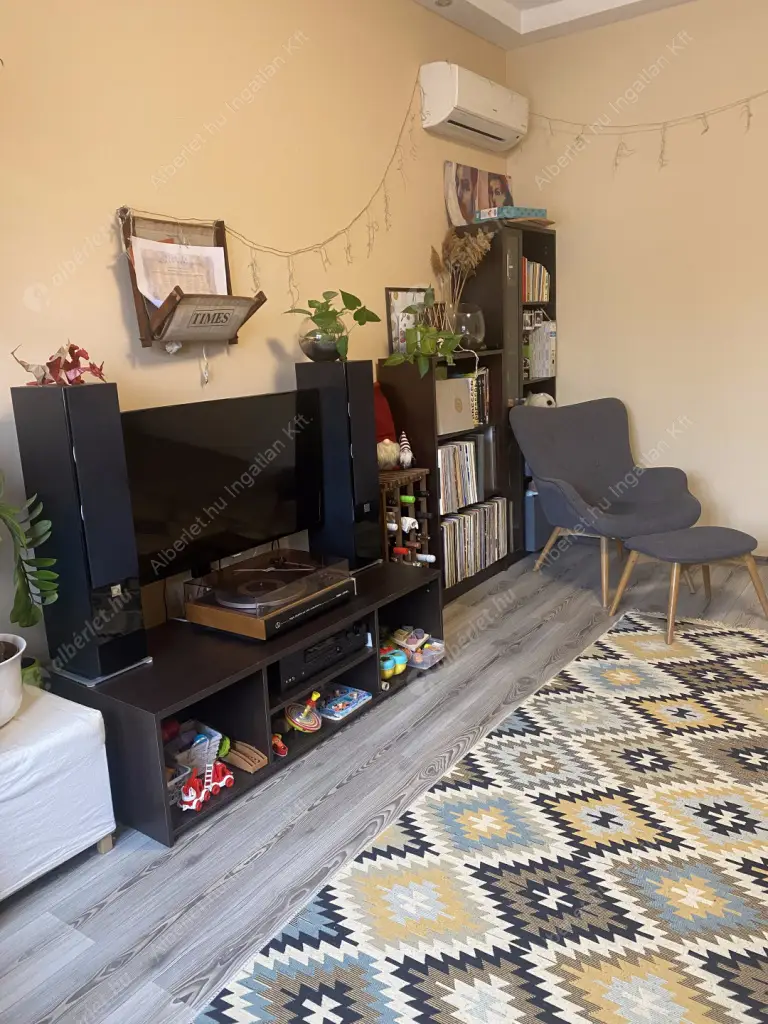 Kiadó albérlet 250000 Ft/hó áron: Budapest, XIII. kerület  Dagály utca. Mérete: 60 nm, 2 szobás | Alberlet.hu - 6602358