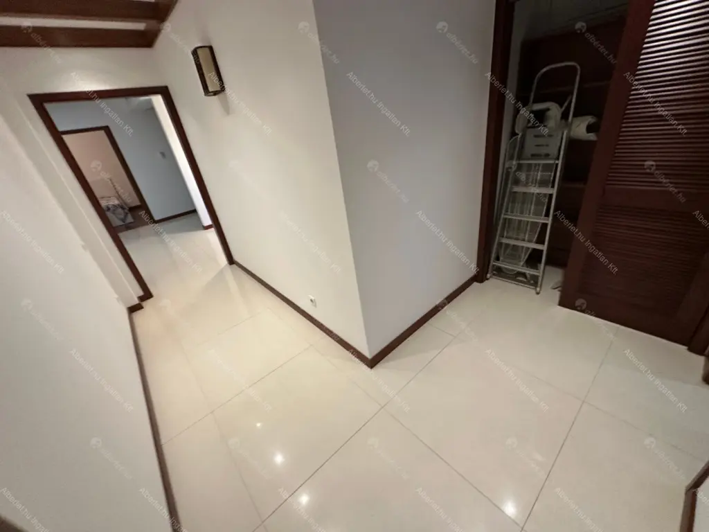 Kiadó albérlet 650000 Ft/hó áron: Budapest, XIII. kerület  Danubius utca. Mérete: 110 nm, 4 szobás | Alberlet.hu - 6682251