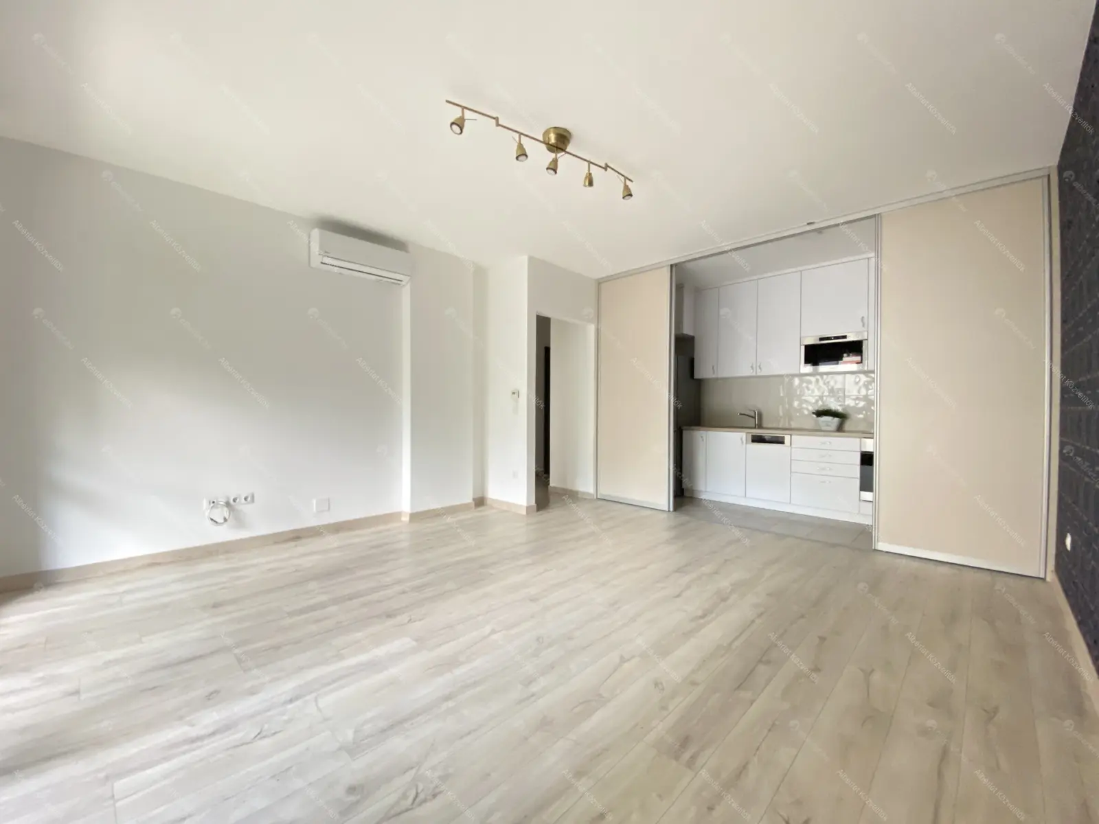 Kiadó albérlet 230000 Ft/hó áron: Budapest, XIII. kerület  Dévai utca. Mérete: 47 nm, 2 szobás | Alberlet.hu - 5992190