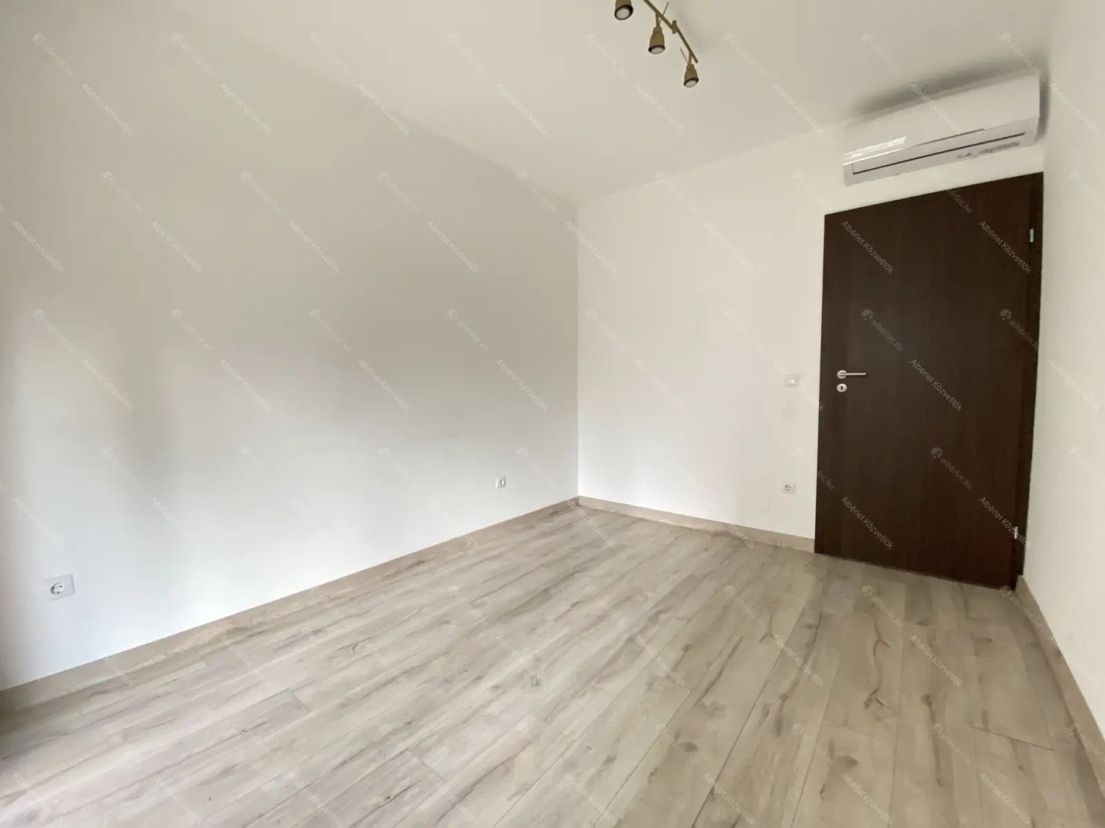 Kiadó albérlet 230000 Ft/hó áron: Budapest, XIII. kerület  Dévai utca. Mérete: 47 nm, 2 szobás | Alberlet.hu - 5992193