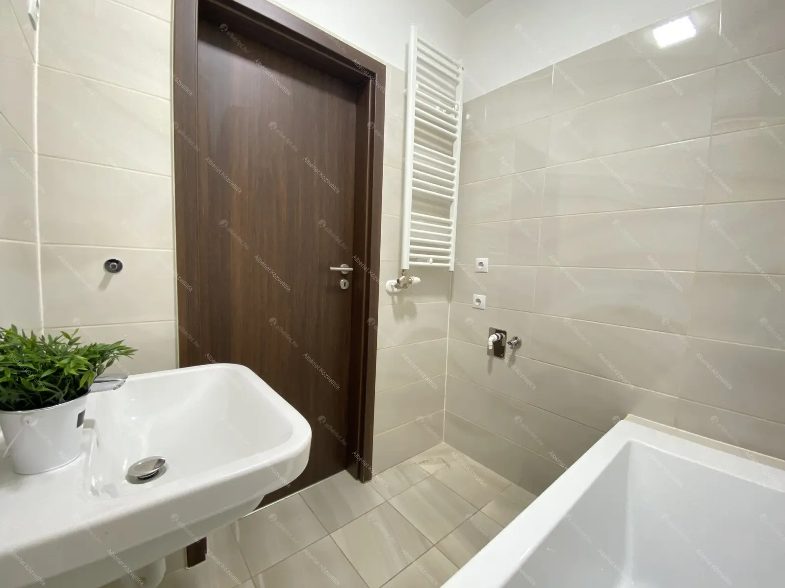 Kiadó albérlet 230000 Ft/hó áron: Budapest, XIII. kerület  Dévai utca. Mérete: 47 nm, 2 szobás | Alberlet.hu - 5992201