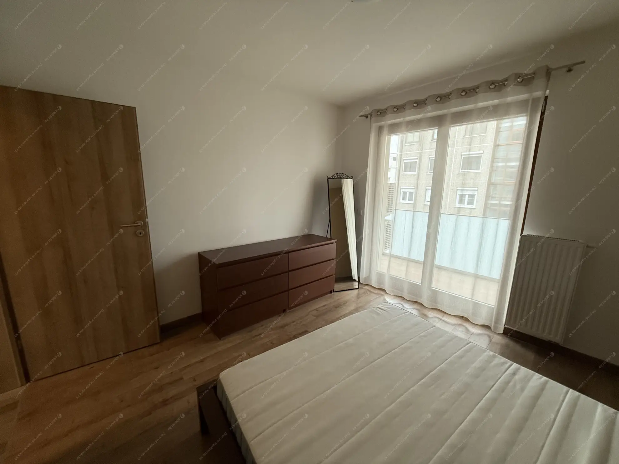 Kiadó albérlet 300000 Ft/hó áron: Budapest, XIII. kerület  Dévai utca. Mérete: 51 nm, 2 szobás | Alberlet.hu - 6631275