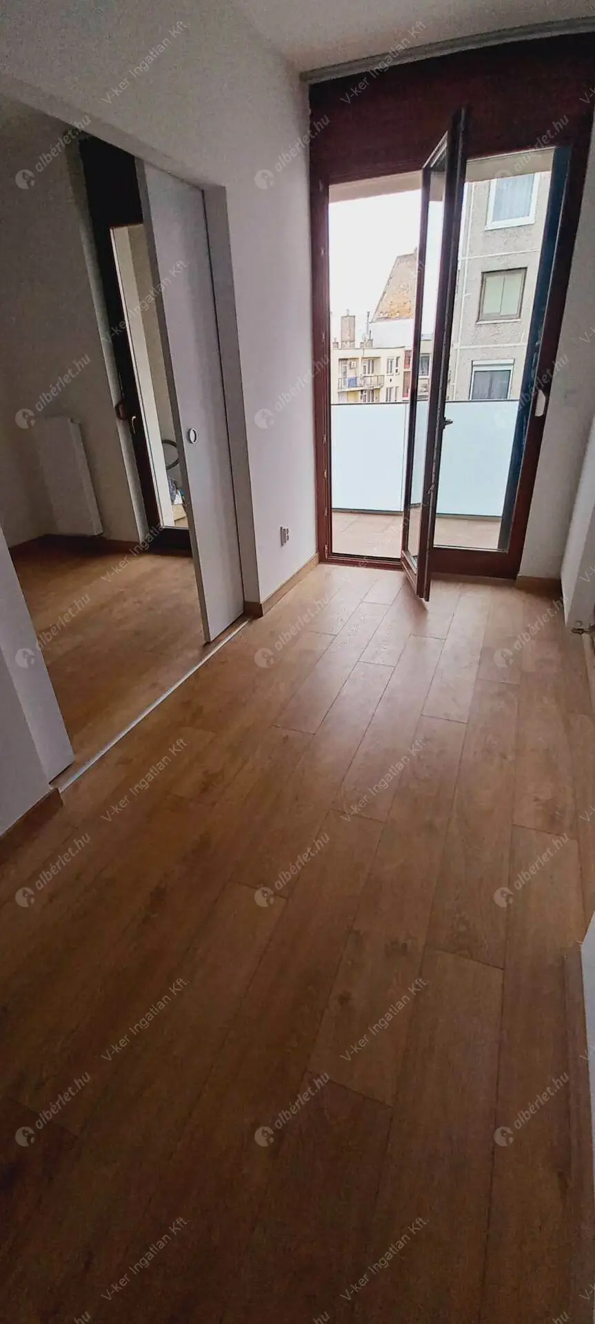 Kiadó albérlet 350000 Ft/hó áron: Budapest, XIII. kerület  Dévai utca. Mérete: 52 nm, 2 szobás | Alberlet.hu - 5928007