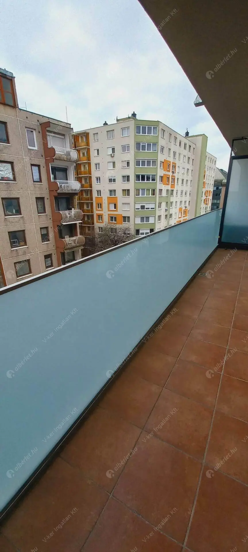 Kiadó albérlet 350000 Ft/hó áron: Budapest, XIII. kerület  Dévai utca. Mérete: 52 nm, 2 szobás | Alberlet.hu - 5928014