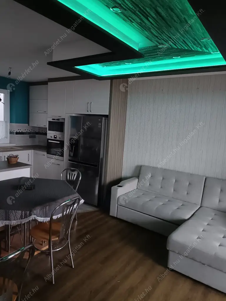 Kiadó albérlet 350000 Ft/hó áron: Budapest, XIII. kerület  Dolmány utca. Mérete: 56 nm, 2 szobás | Alberlet.hu - 6614482