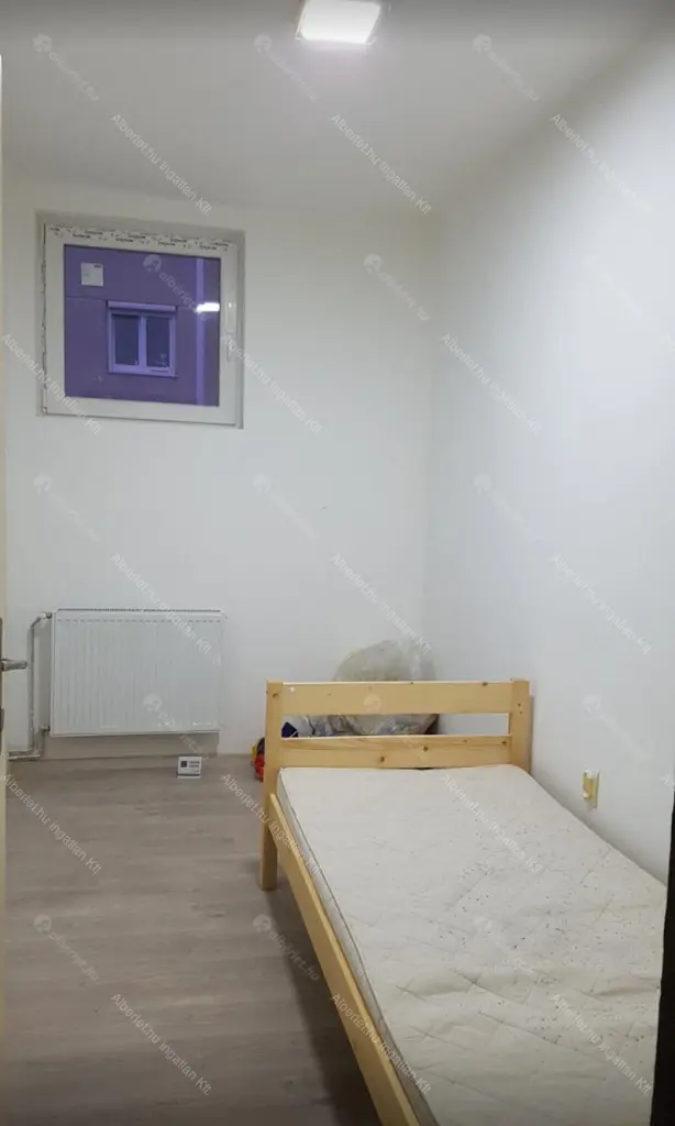 Kiadó albérlet 70000 Ft/hó áron: Budapest, XIII. kerület  Dráva utca. Mérete: 25 nm, 1 szobás | Alberlet.hu - 6666781