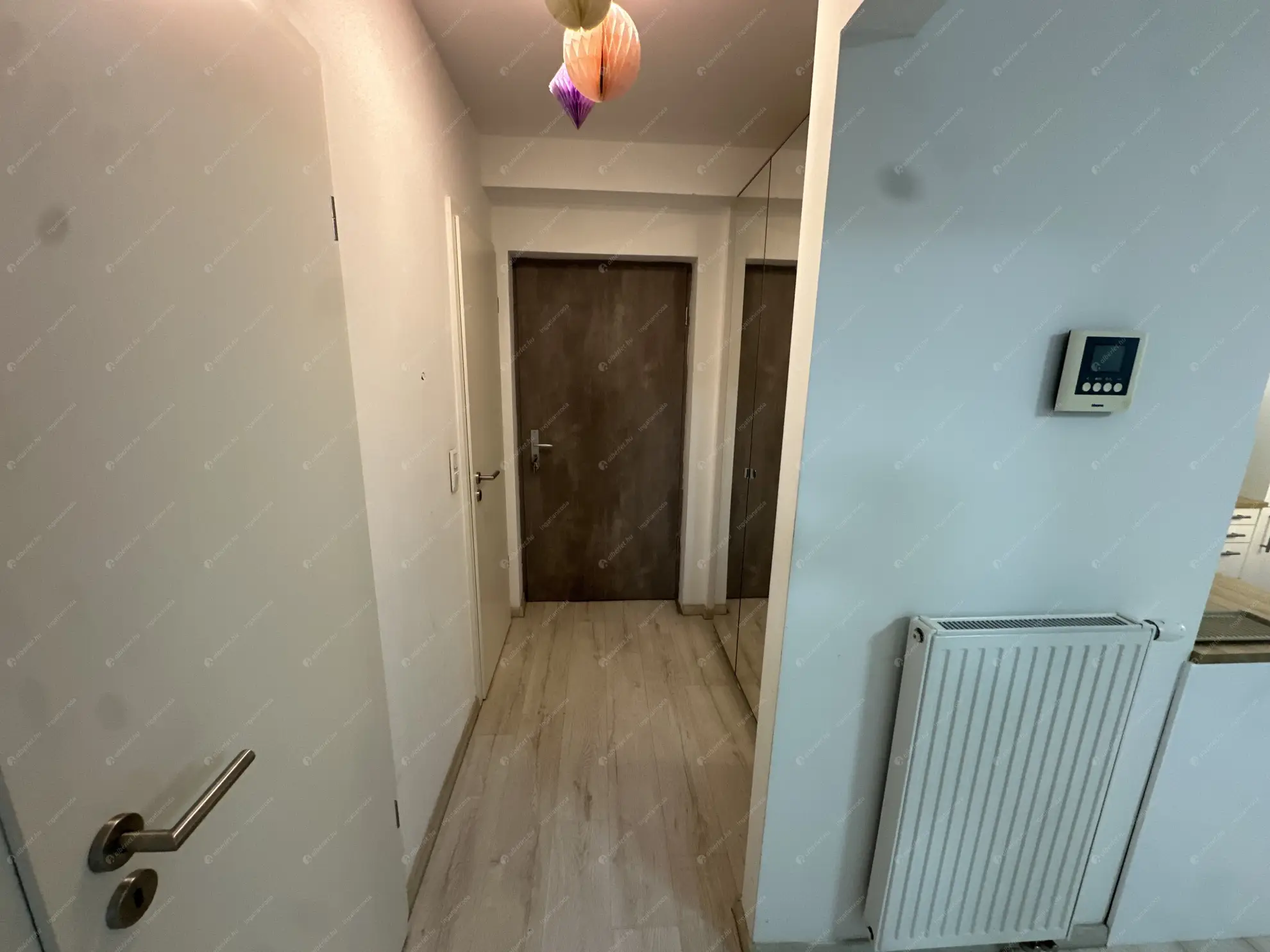 Kiadó albérlet 300000 Ft/hó áron: Budapest, XIII. kerület  Esztergomi út. Mérete: 45 nm, 1 szobás | Alberlet.hu - 6634478